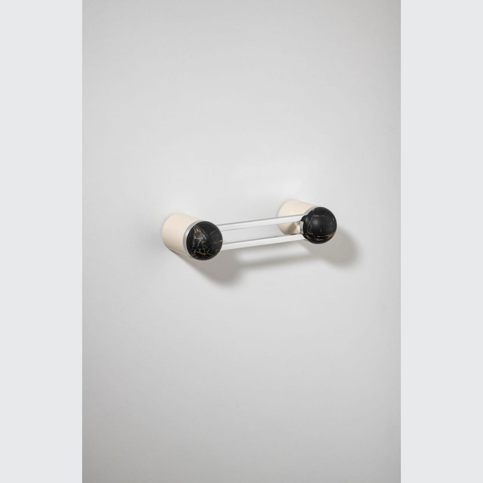 H04 Pull Handle Short gallery detail image