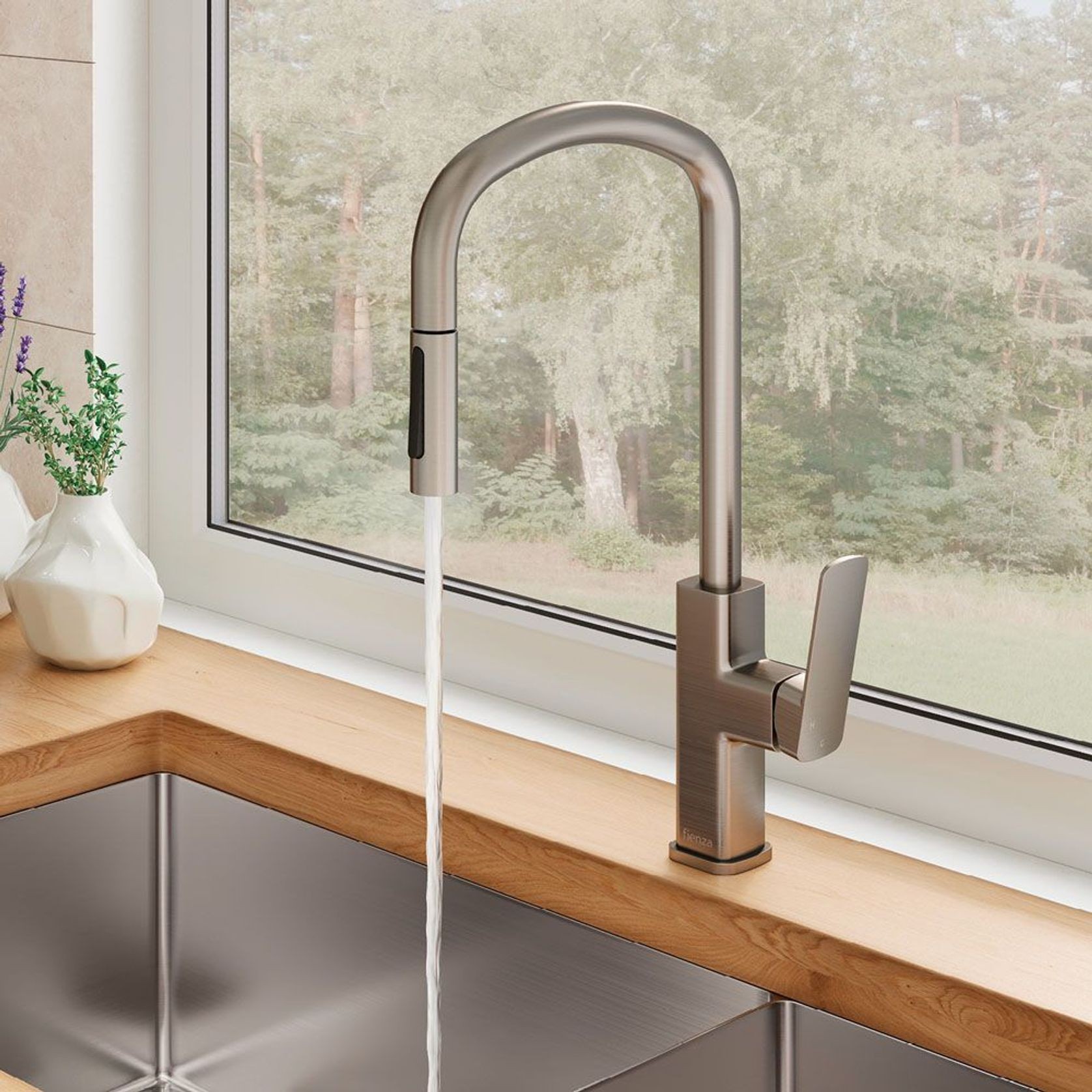 Tono Pull-Out Sink Mixers gallery detail image