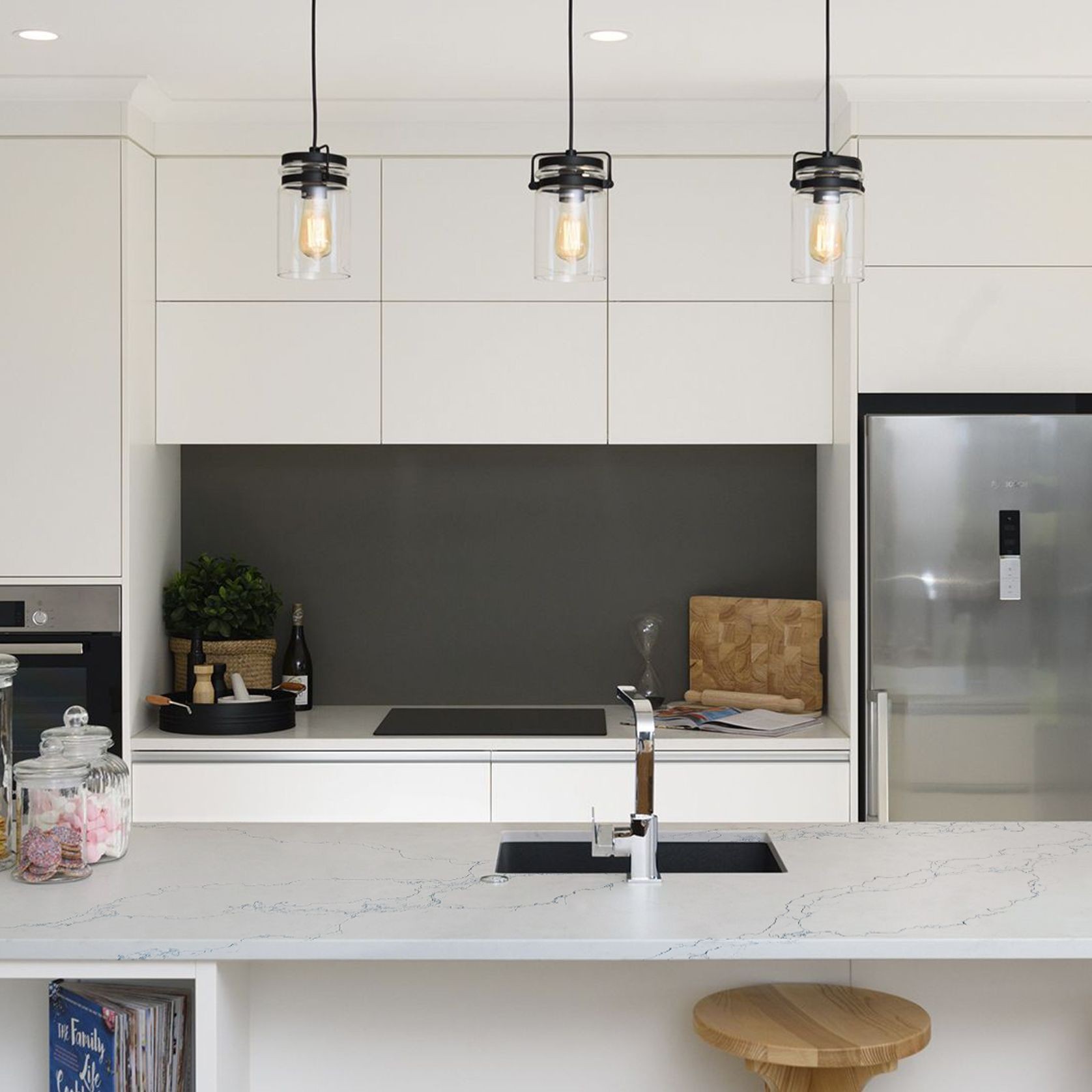 Calacatta Diana Cobalt | Quartz gallery detail image