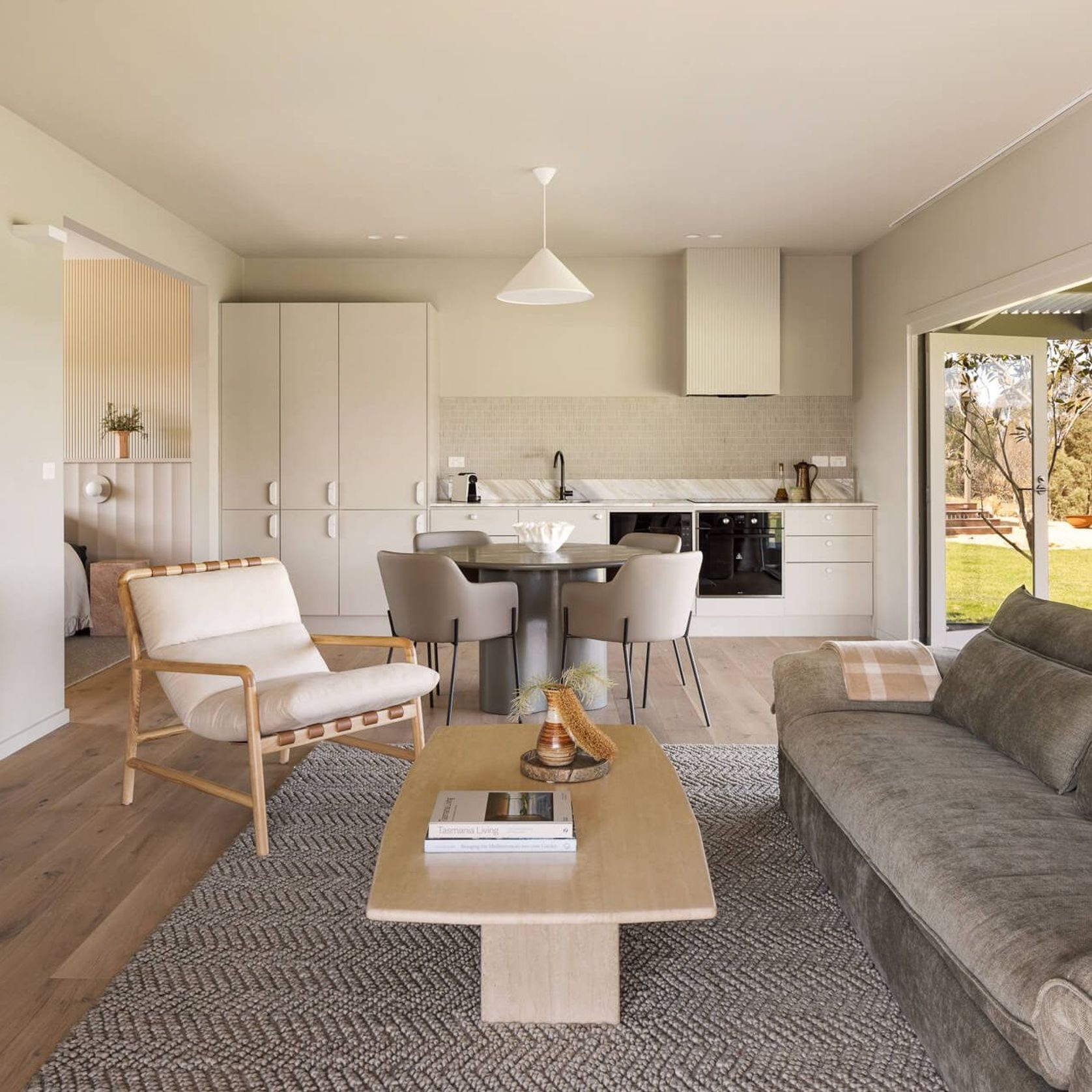 Silent Black Undermount Rangehood 900mm - UM1170-6BS gallery detail image