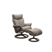 Stressless® Magic (M) Signature Recliner gallery detail image
