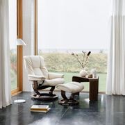 Stressless® Mayfair (M) Classic Recliner gallery detail image