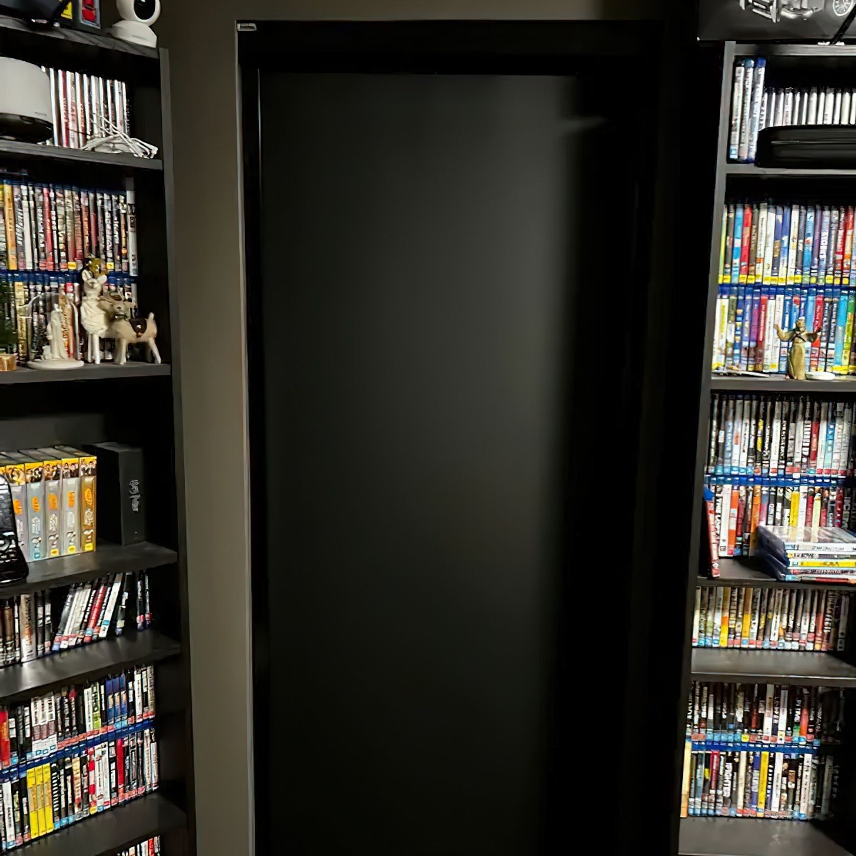 BlackOut Blind : Theatre Window gallery detail image