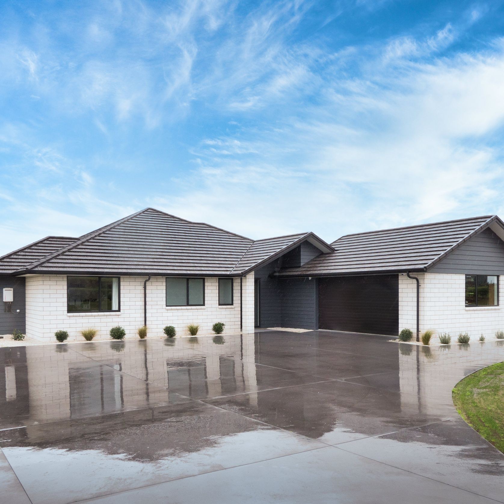 Colorsteel® Sectional Garage Door gallery detail image