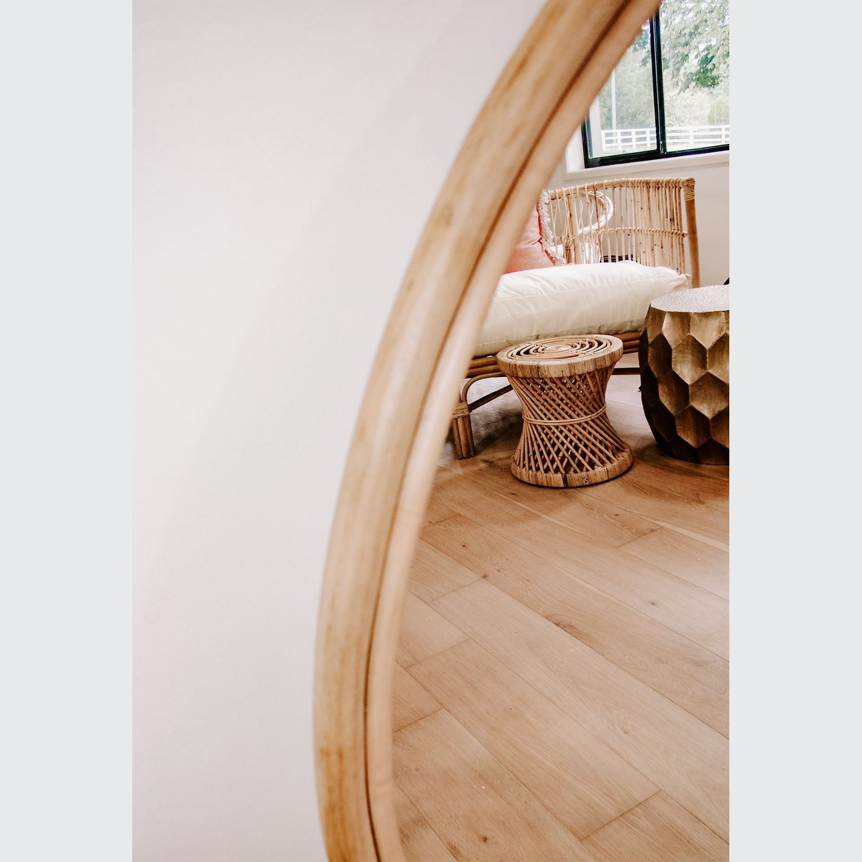 Standing Round Mirror 200cm – Natural gallery detail image