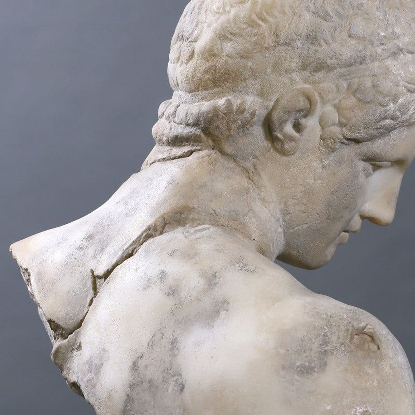 "Discophorus" Bust gallery detail image