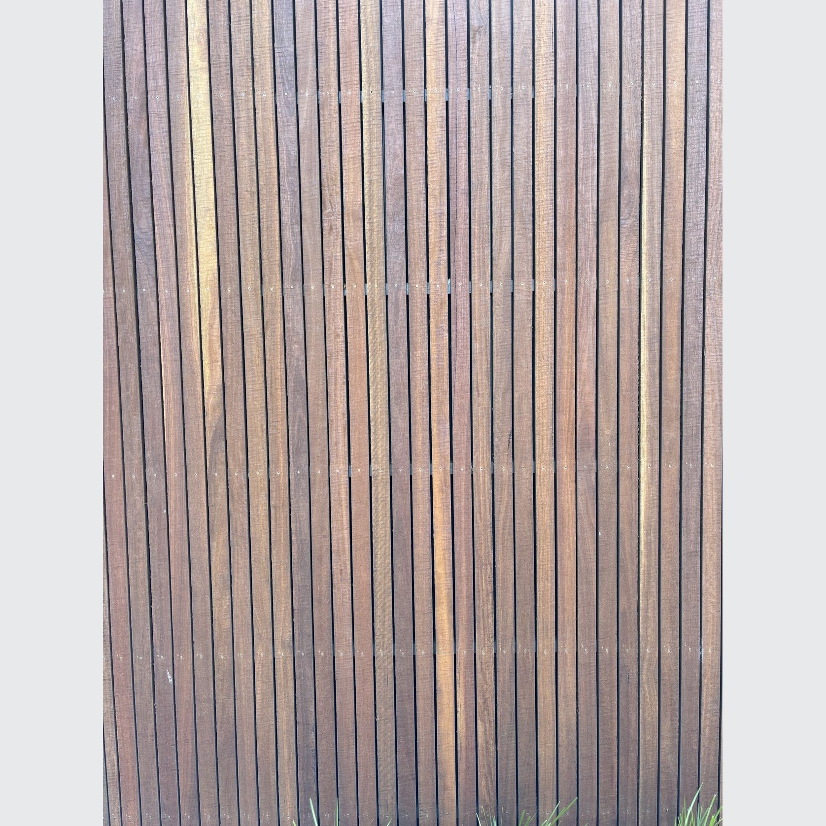 Spotted Gum Vertical Hardwood Cladding gallery detail image