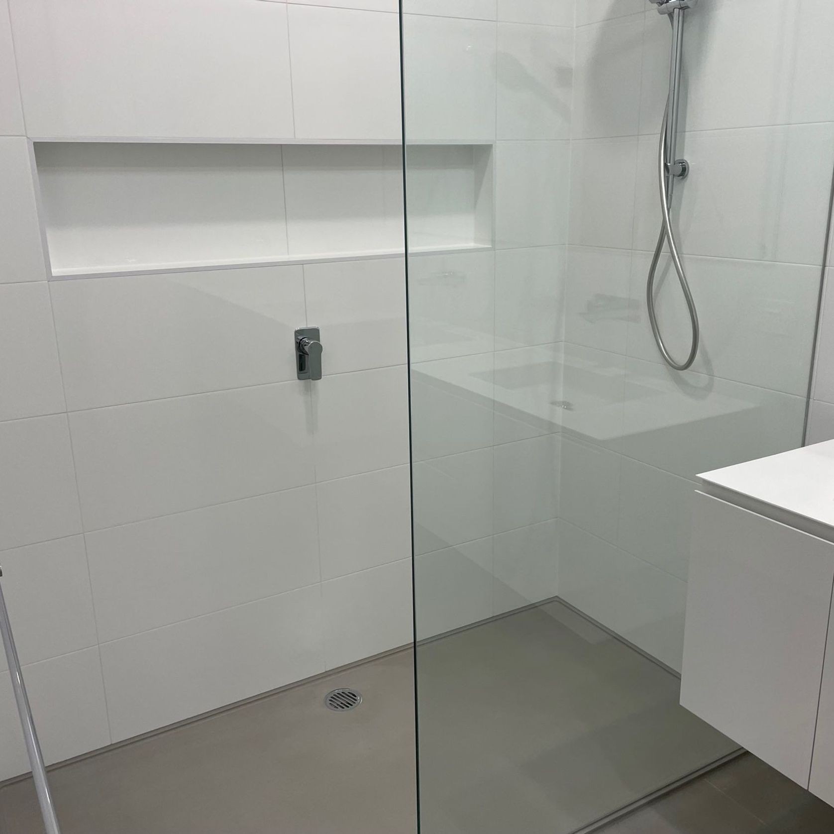 Custom Sized Solid Surface Shower Base ArchiPro AU