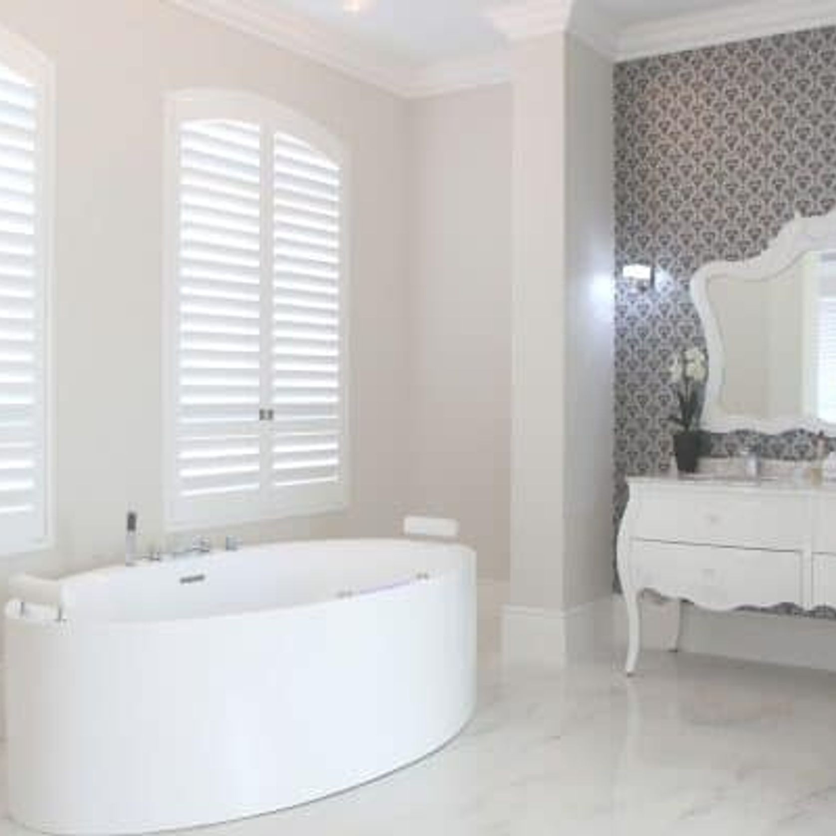 Shutters gallery detail image