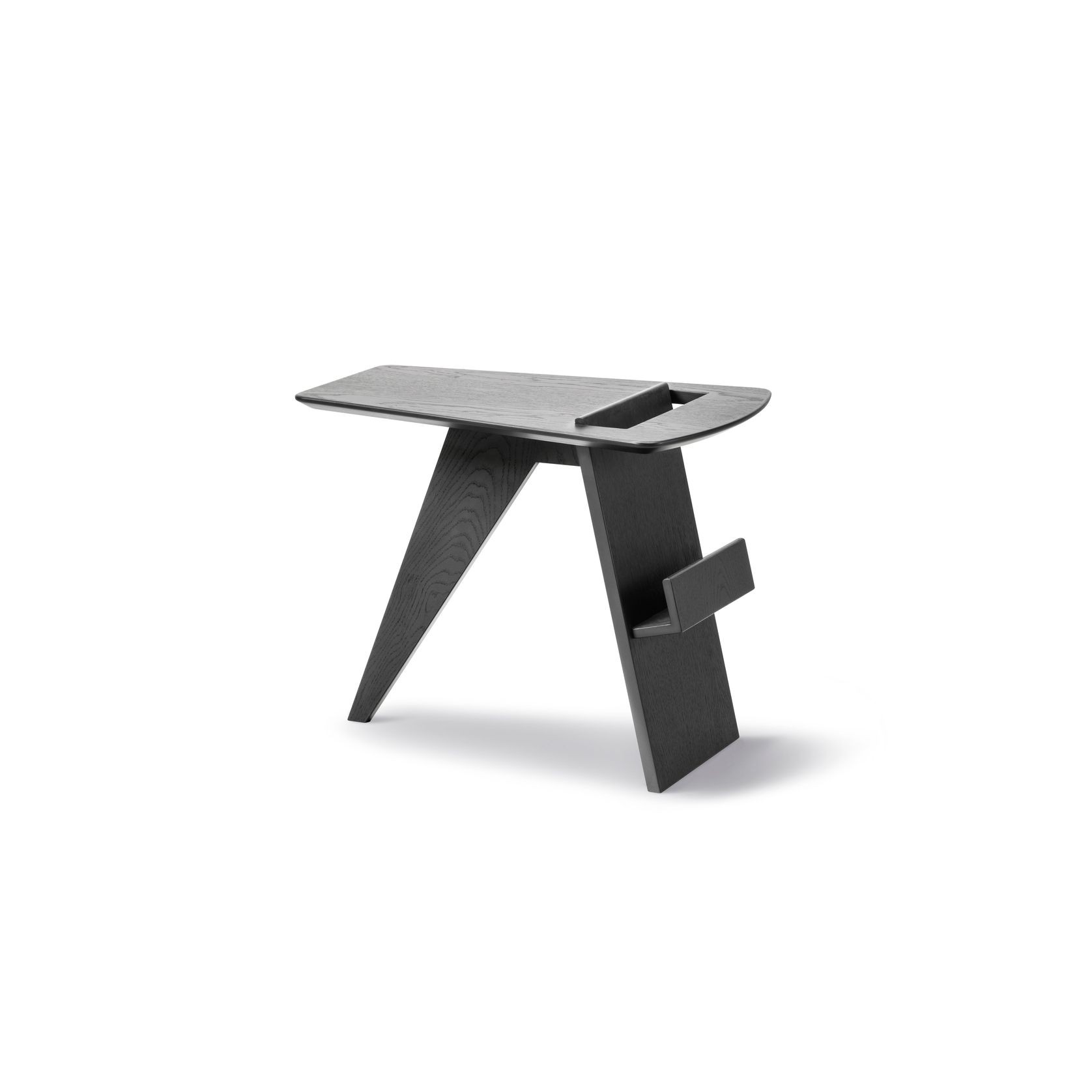 Risom Magazine Table by Fredericia gallery detail image