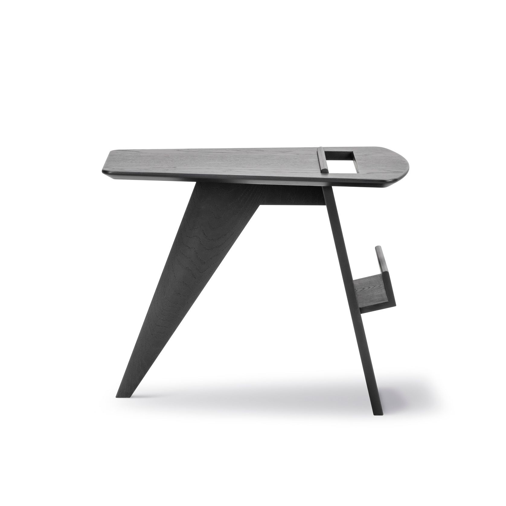 Risom Magazine Table by Fredericia gallery detail image
