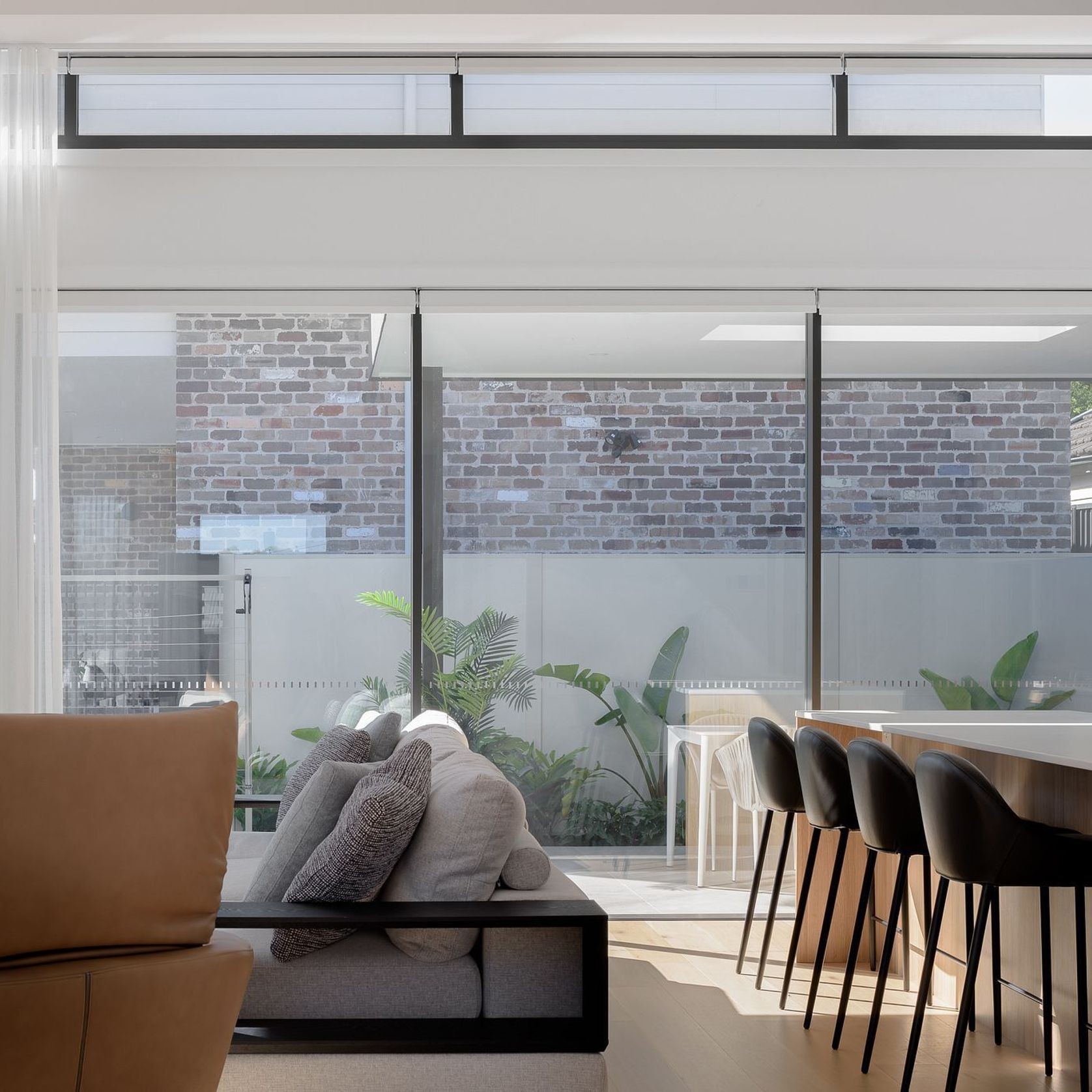 Vantage | Series 759 | ComfortEDGE™ Sliding Door gallery detail image