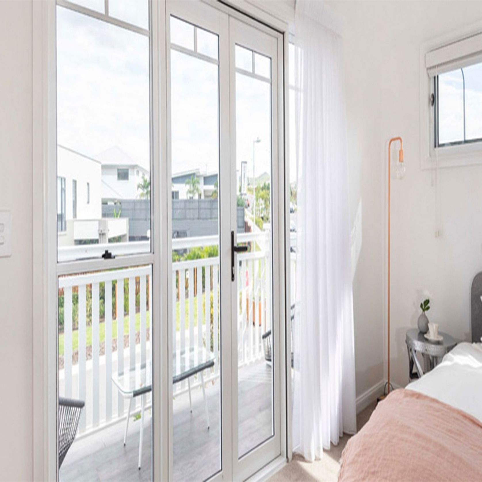 Vantage | Series 549 | Hinged Entry Door gallery detail image