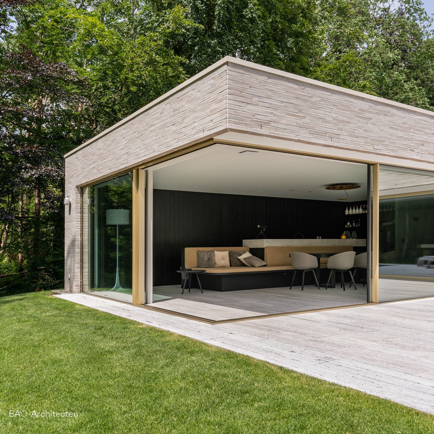 Minimal Sliding Door gallery detail image