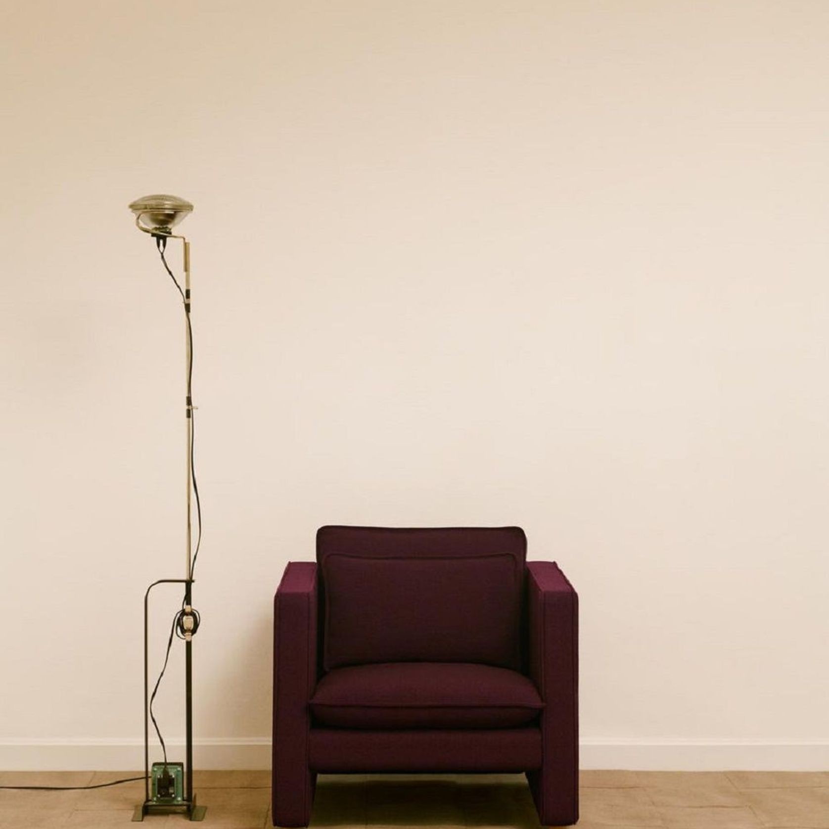 Jota Lounge Chair gallery detail image