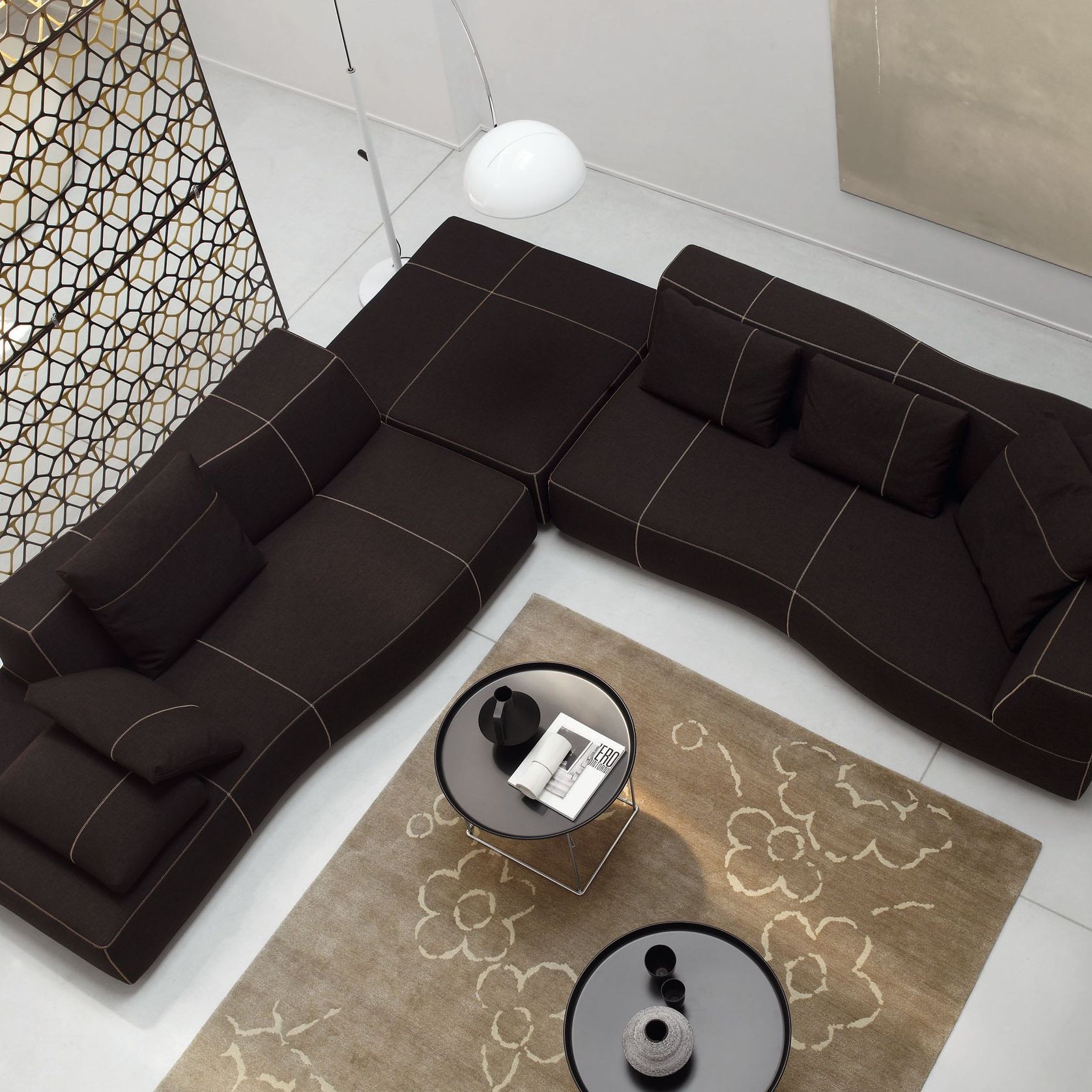 Bend | Sofa gallery detail image