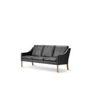 Club 2209 Sofa 3-Seater by Fredericia gallery detail image