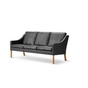 Club 2209 Sofa 3-Seater by Fredericia gallery detail image