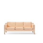 Club 2213 Sofa 3-Seater by Fredericia gallery detail image