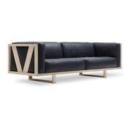 EJ555-3 Sofa by Erik Jørgensen gallery detail image