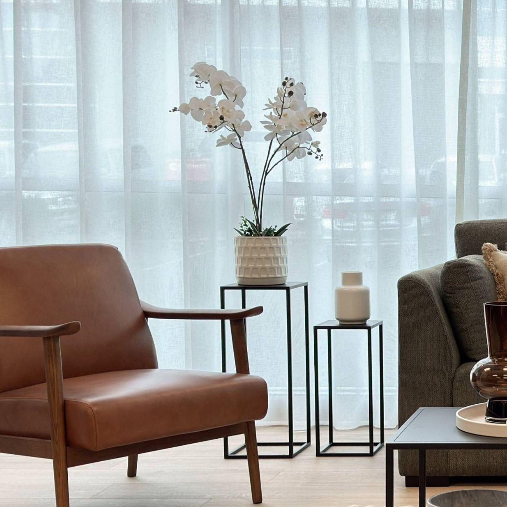 Spencer Mid-Century Leather Chair | Saddle gallery detail image