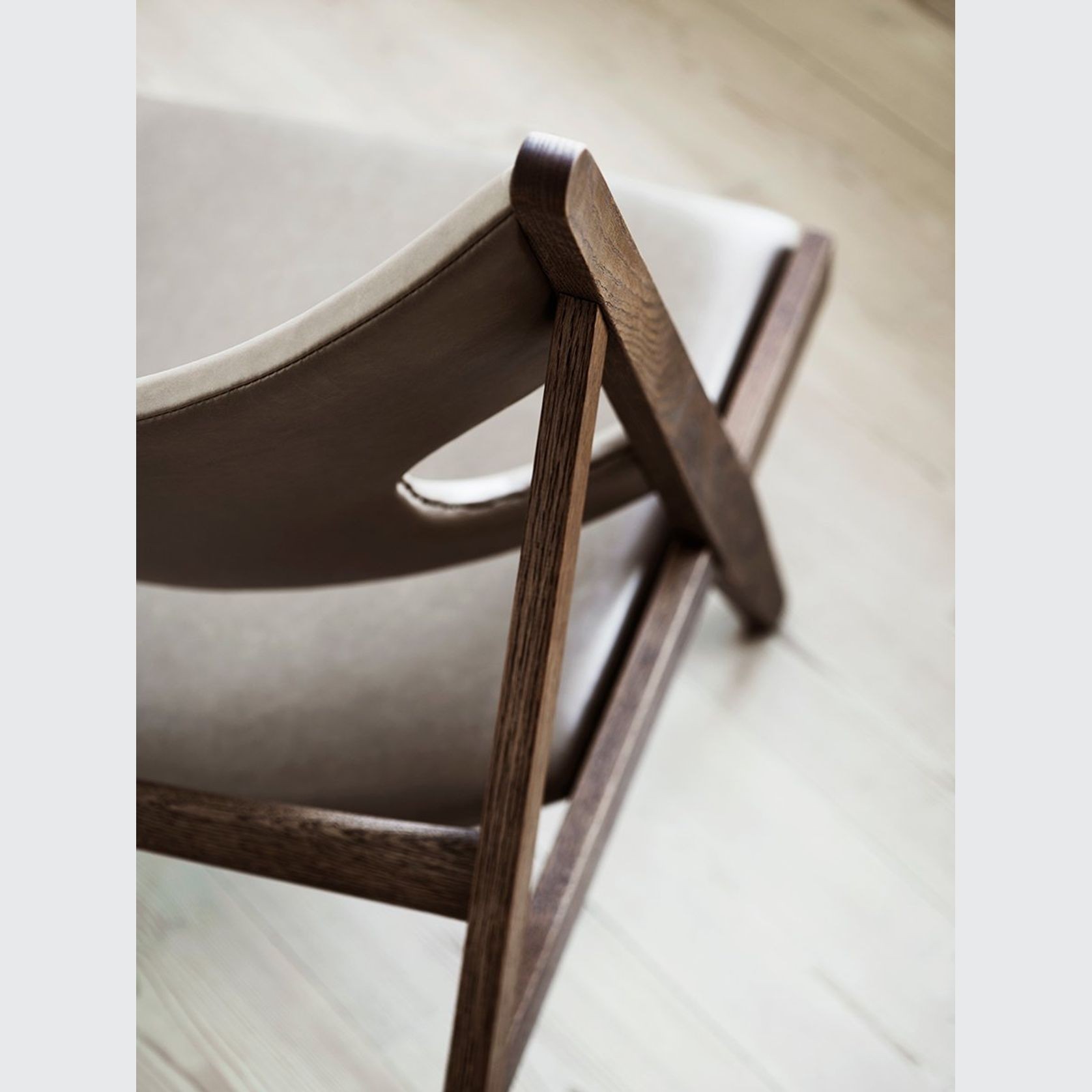 Audo CPH Knitting Lounge Chair, Leather gallery detail image