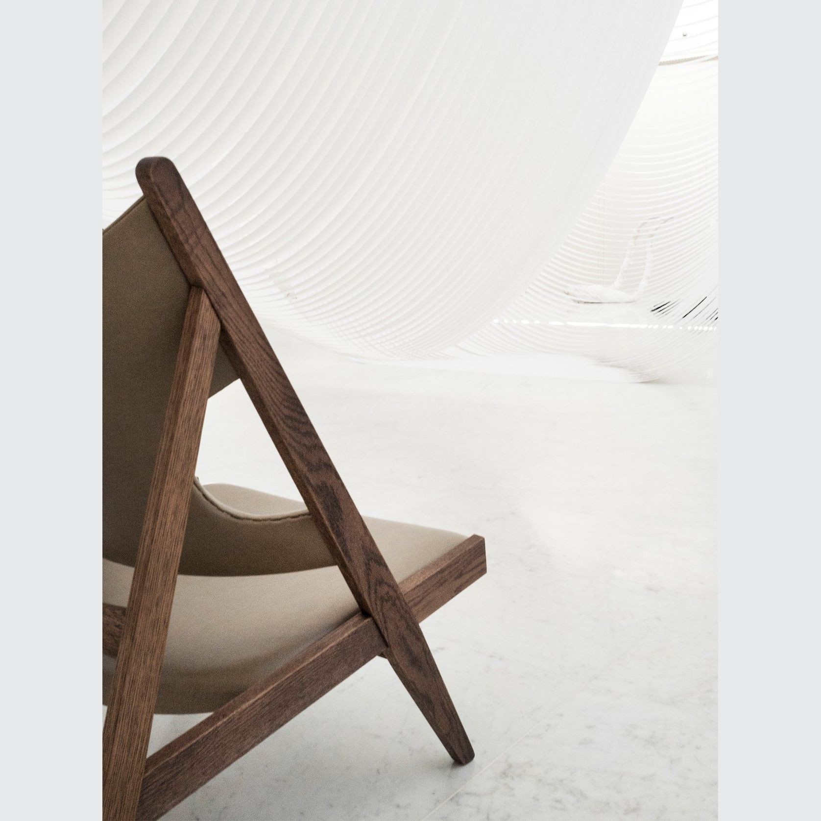 Audo CPH Knitting Lounge Chair, Leather gallery detail image