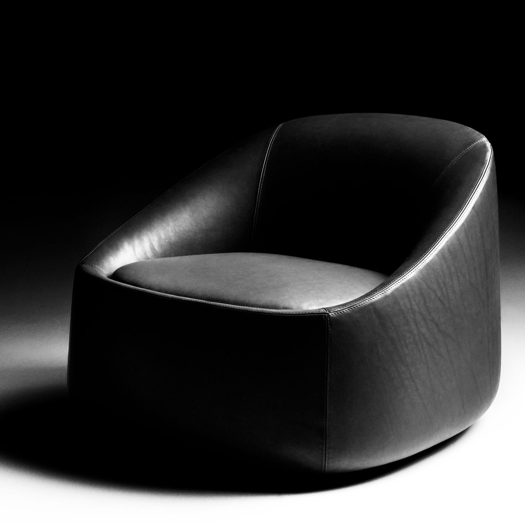 Ripamonti Armchair by DePadova gallery detail image