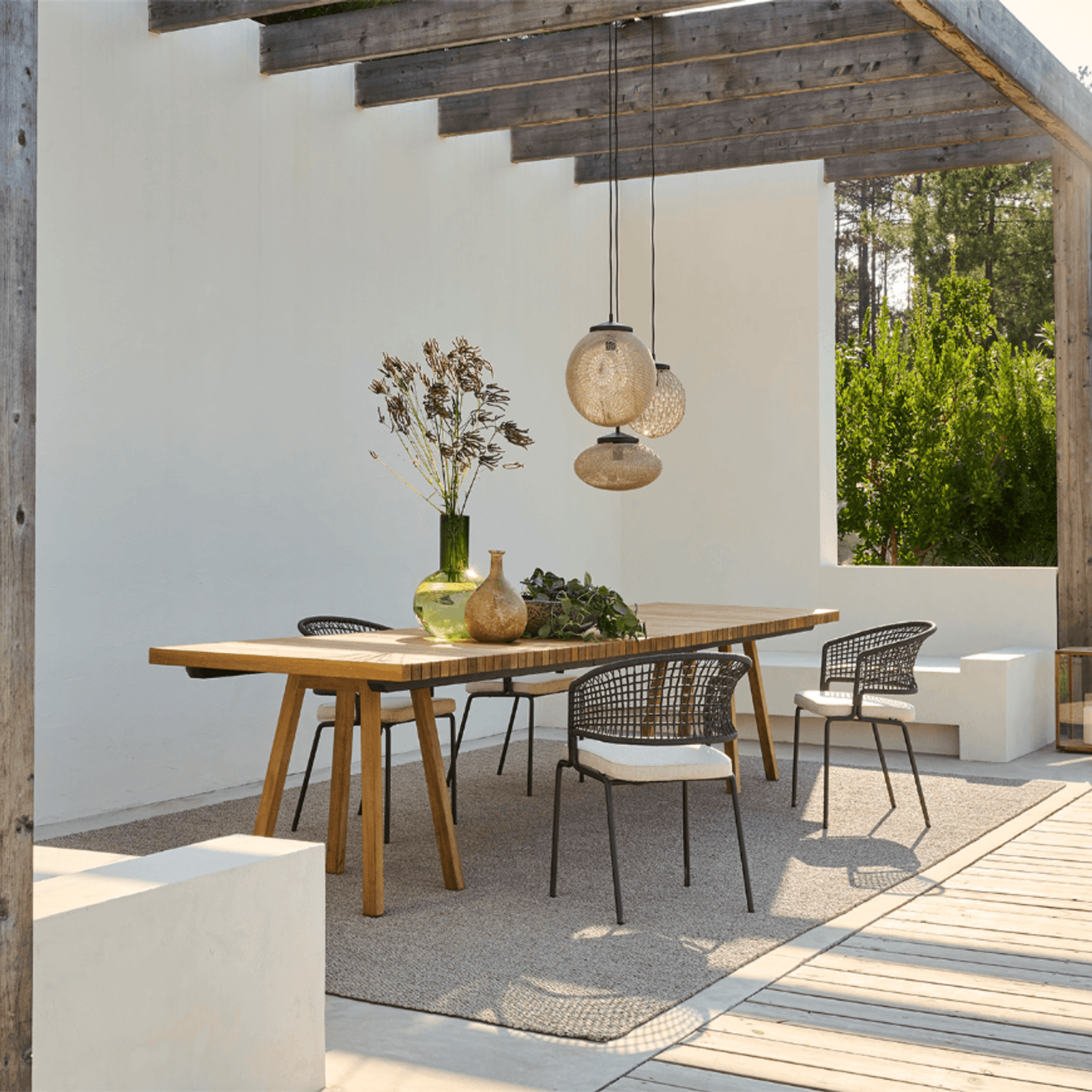 Contour | Armchair gallery detail image