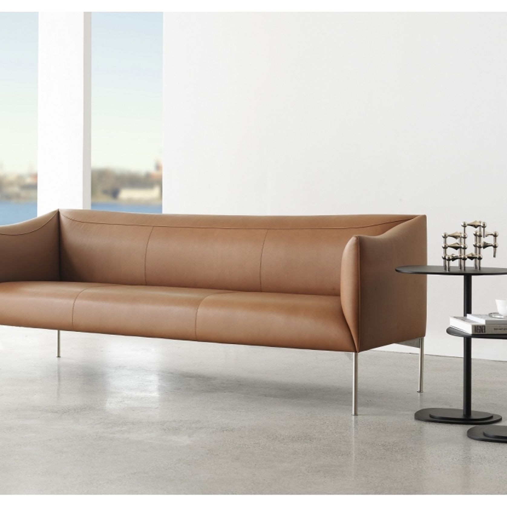 EJ485-3 "Bow" 3-Seater Sofa by Erik Jørgensen gallery detail image