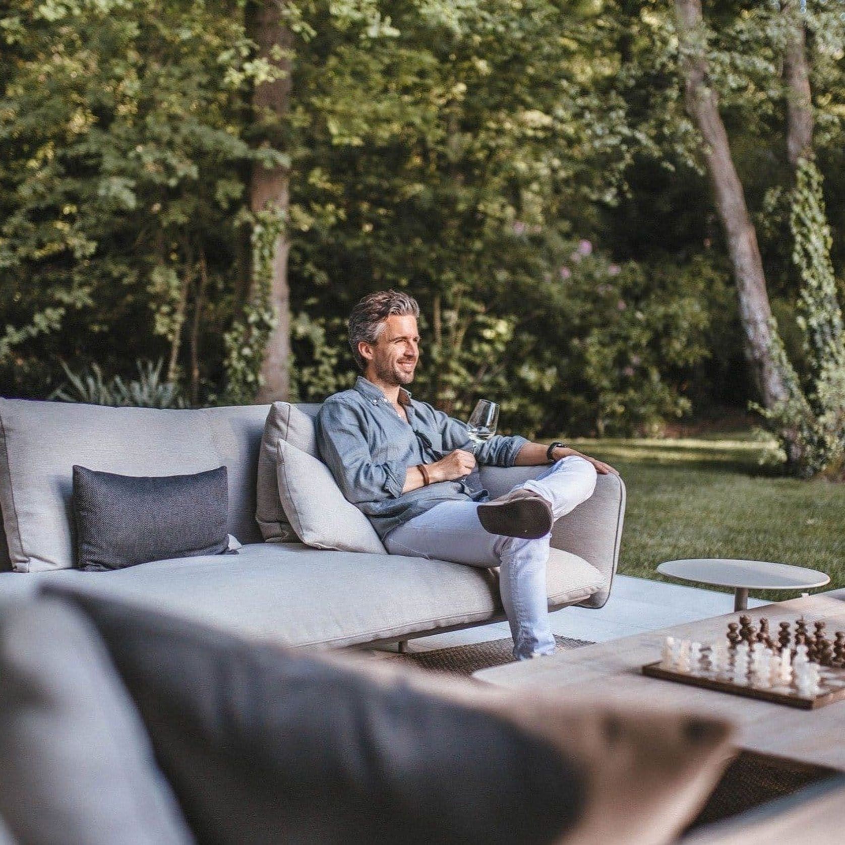 Sen |ja | Sofa gallery detail image