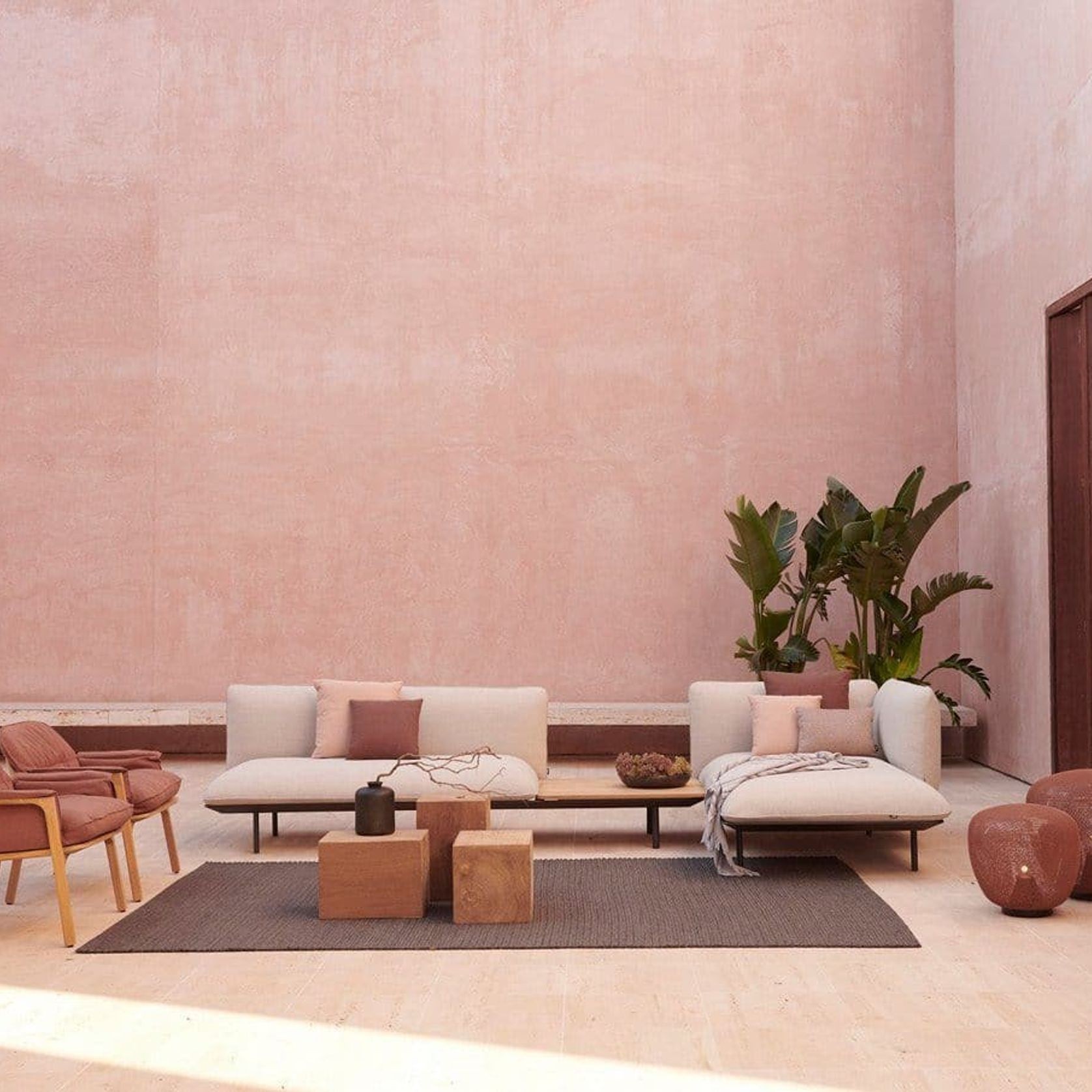 Sen |ja | Sofa gallery detail image