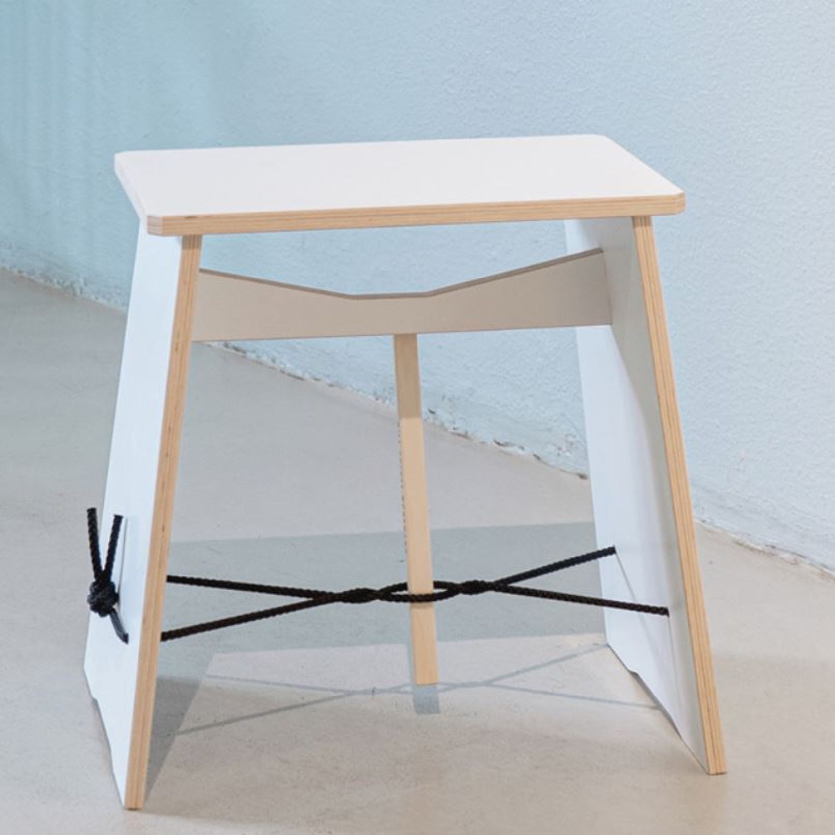 Strammer Max gallery detail image