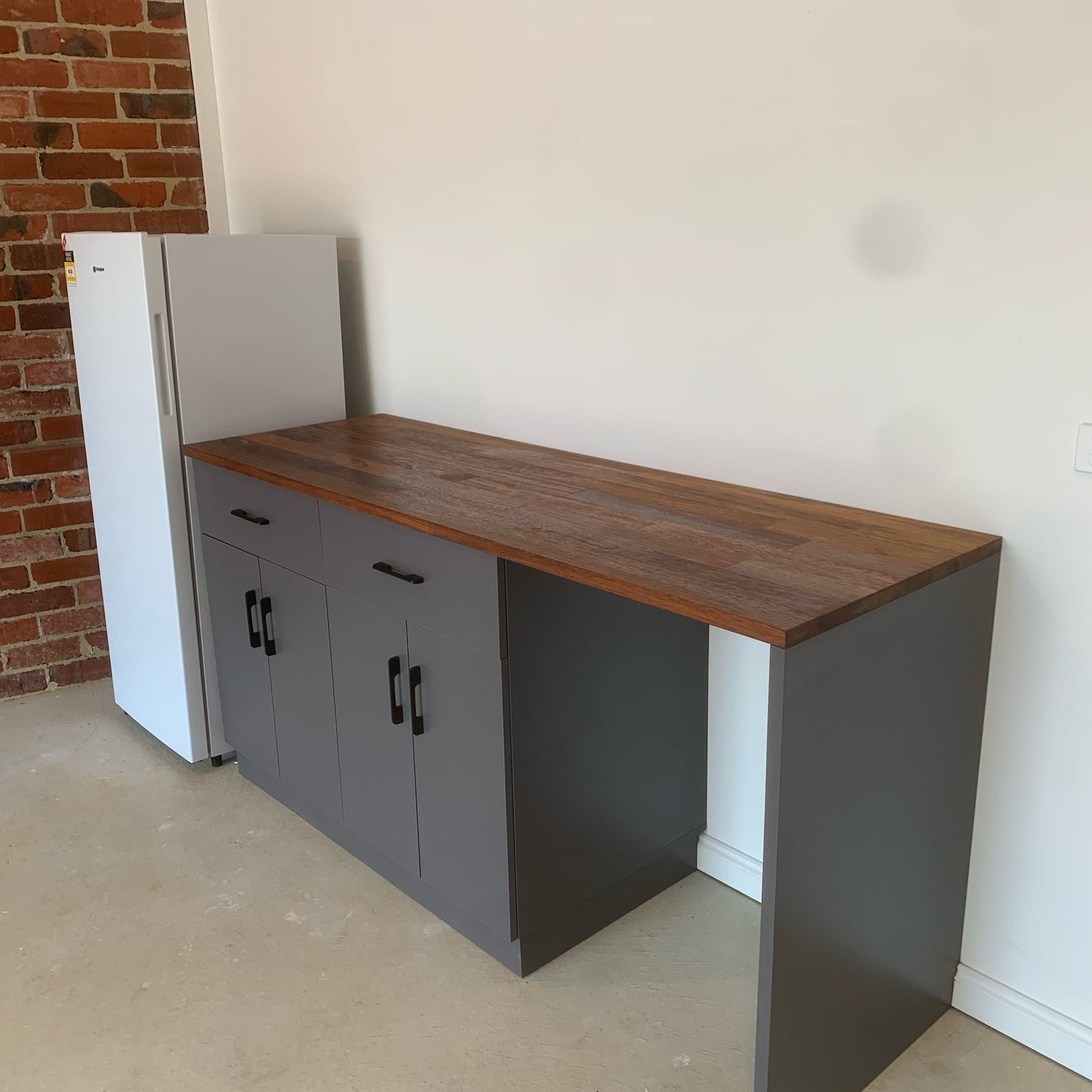 Work Station/Bench Top gallery detail image