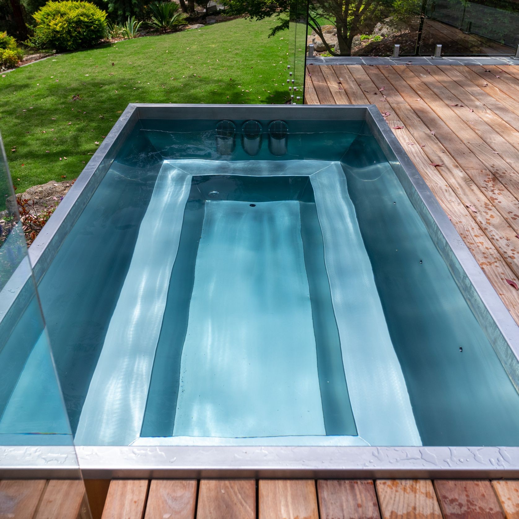 Stainless Steel Plunge Pool - 2.5m x 2m gallery detail image