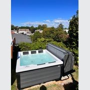 Serene 5 | Modern Spa Pool gallery detail image