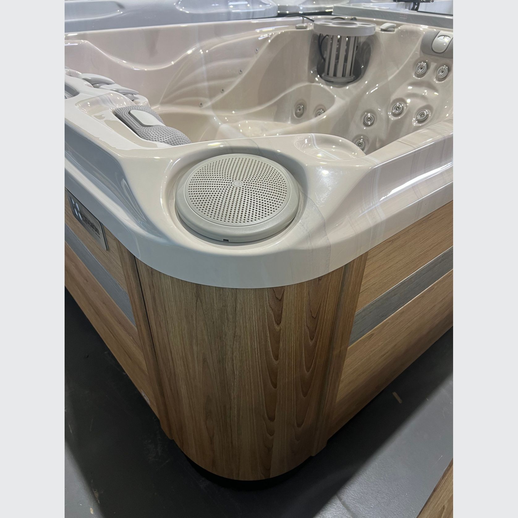 Soulmate | Signature Spa Pool gallery detail image