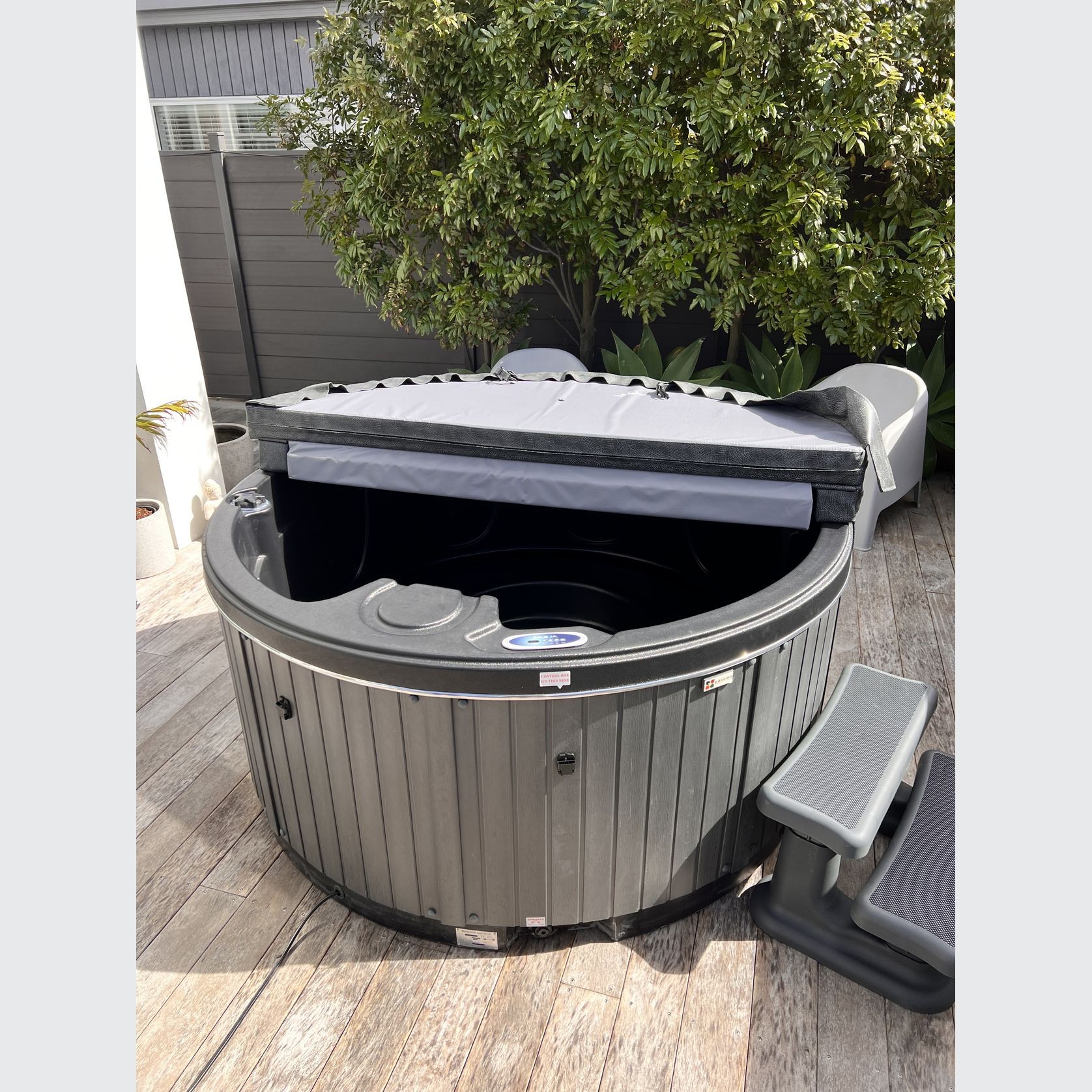 Malta | Island Spa Pool gallery detail image