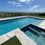 Custom Pool & Spa  gallery detail image