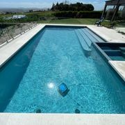 Custom Pool & Spa  gallery detail image