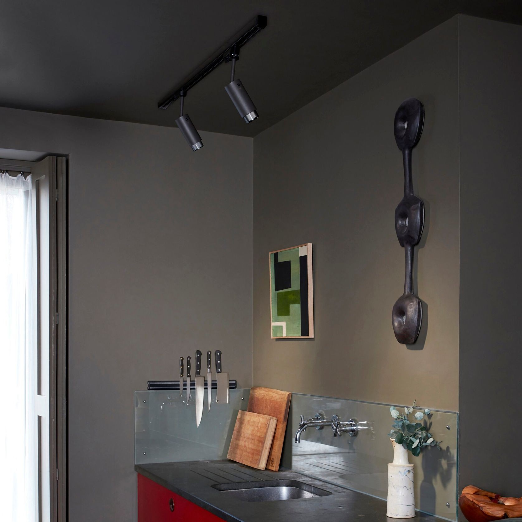 Exhaust Track Light - Linear/Graphite gallery detail image