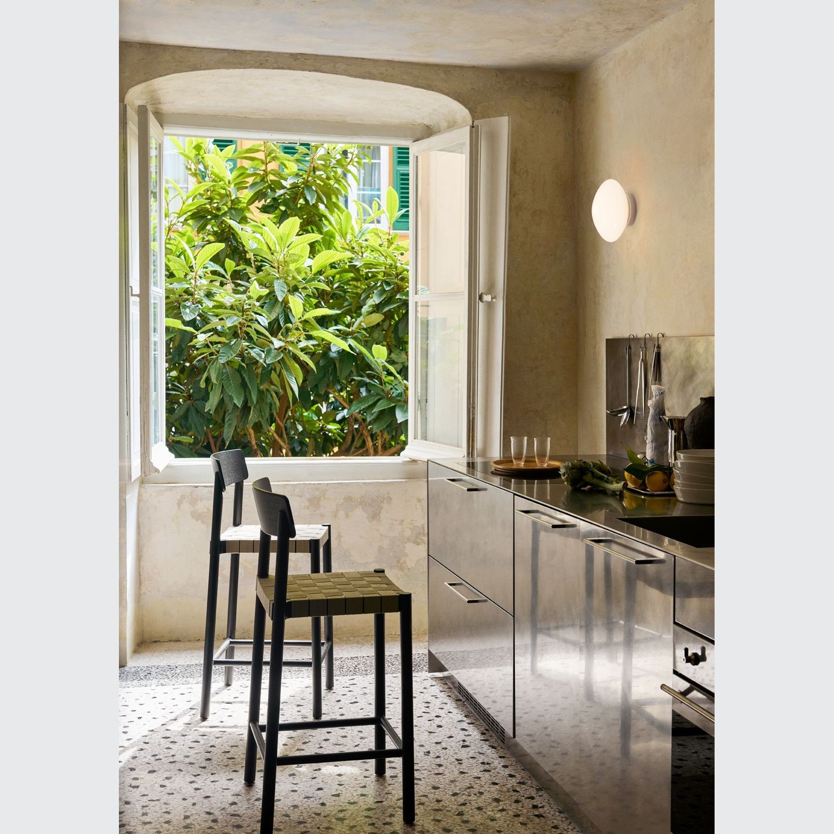 Betty TK12 gallery detail image