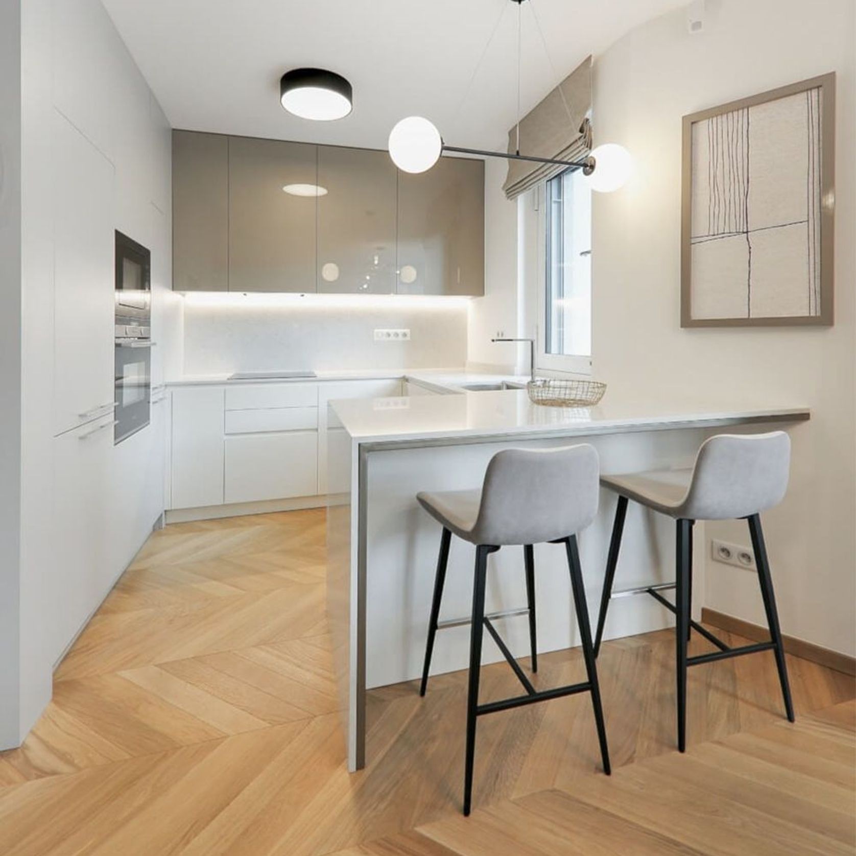 Dalia Barstool gallery detail image