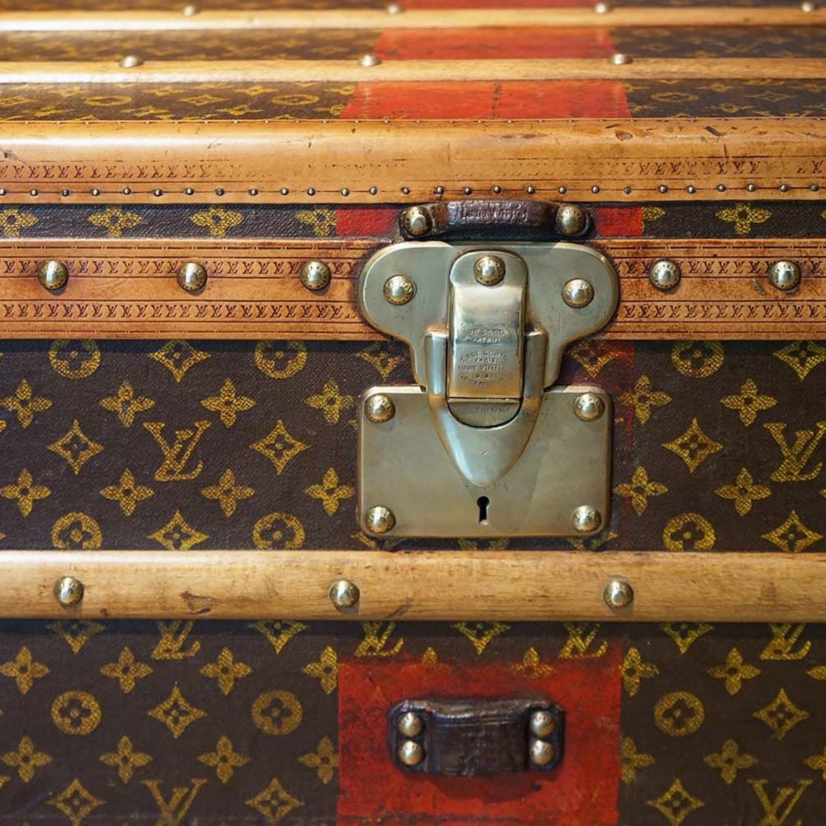 Louis Vuitton Vintage Trunk gallery detail image
