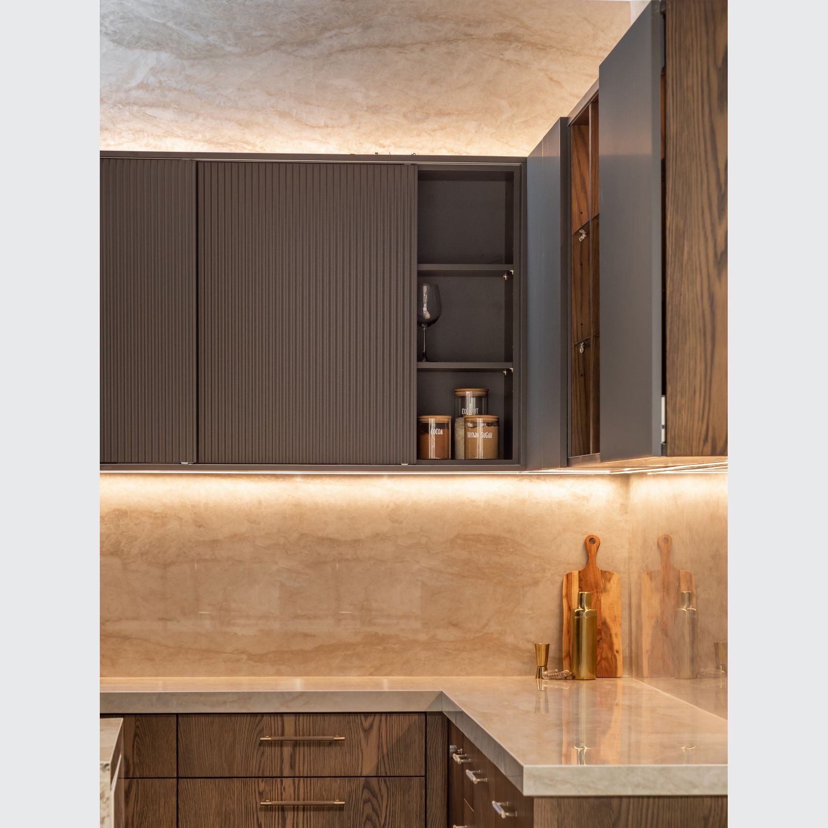 SlideLine M Inset in an overhead cabinet