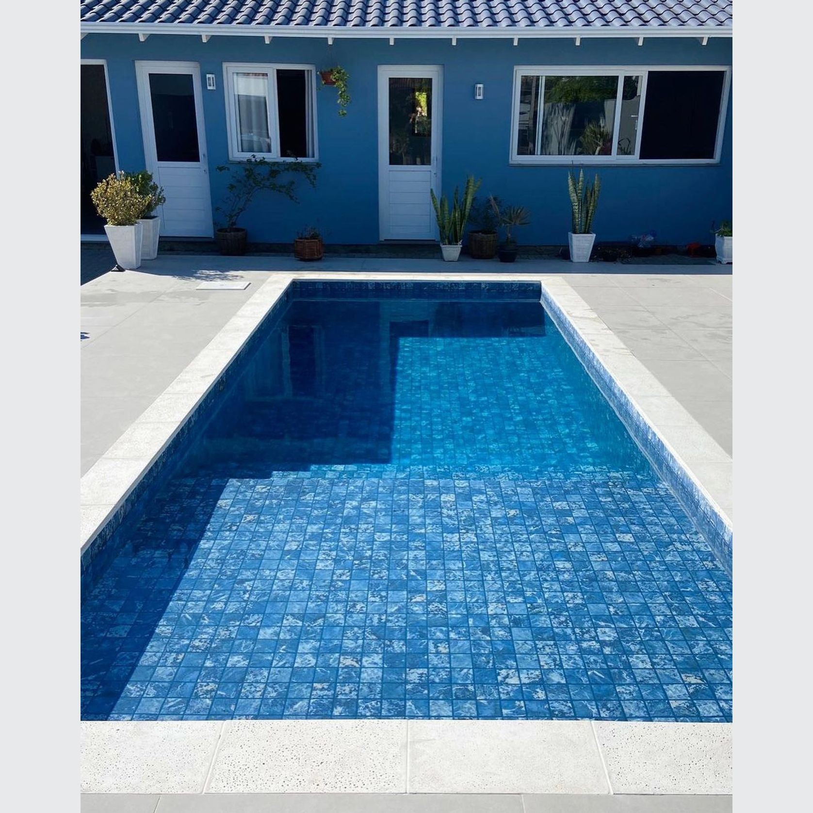 Arua 7.0m x 3.0m Swimming Pool with tanning ledge gallery detail image