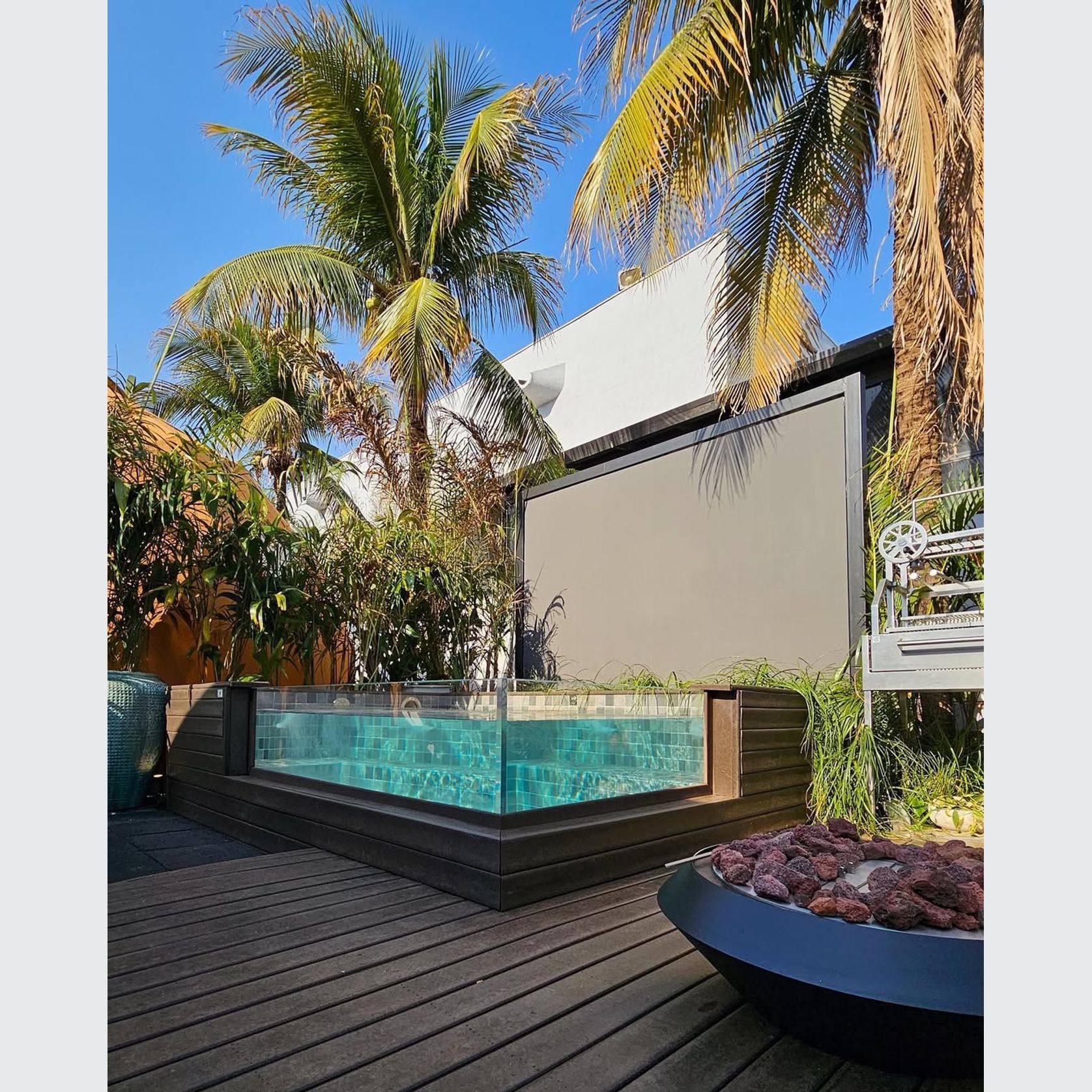 Faenza 3.05m x 2.27m x .86cm Swimming pool gallery detail image