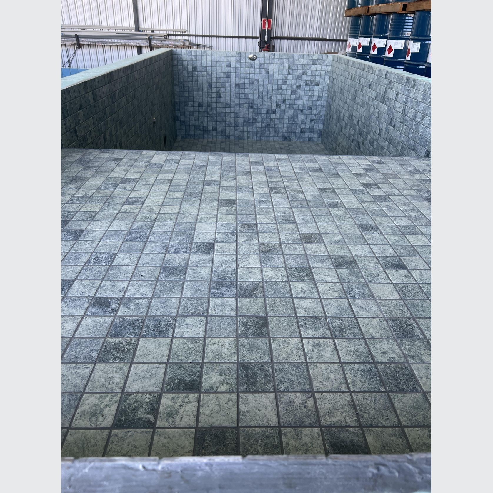 Fes Blue 9.0m x 4.0m Swimming pool with tanning ledge gallery detail image