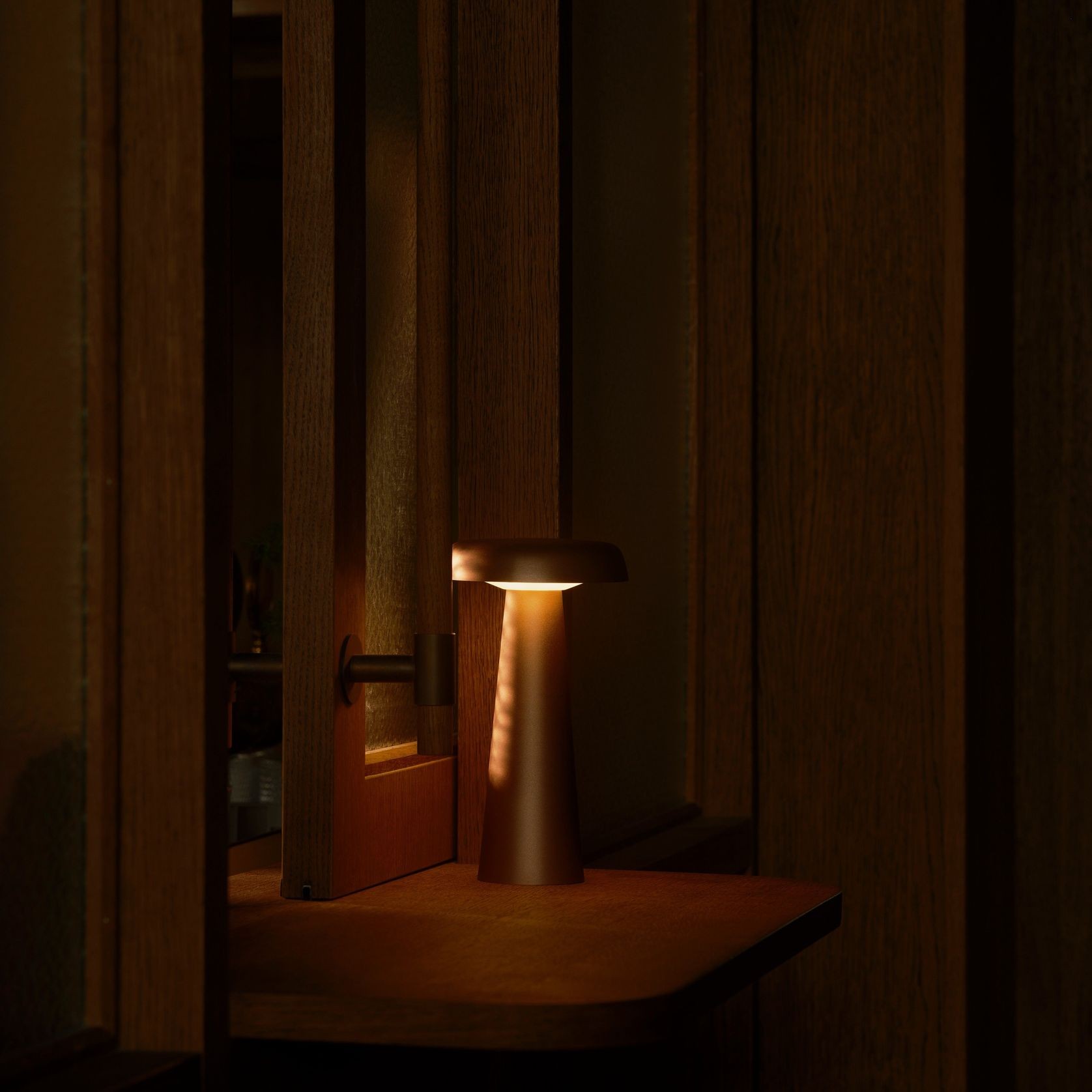 Arcello Portable Lamp gallery detail image