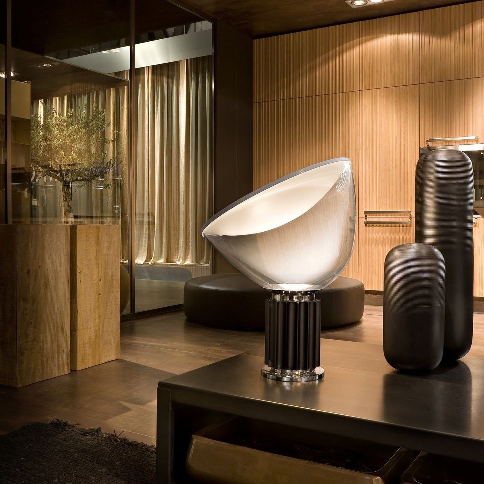 Taccia Table Lamp gallery detail image